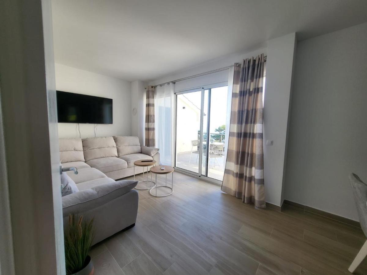 Apartment Prejac By The Beach Malinska Esterno foto