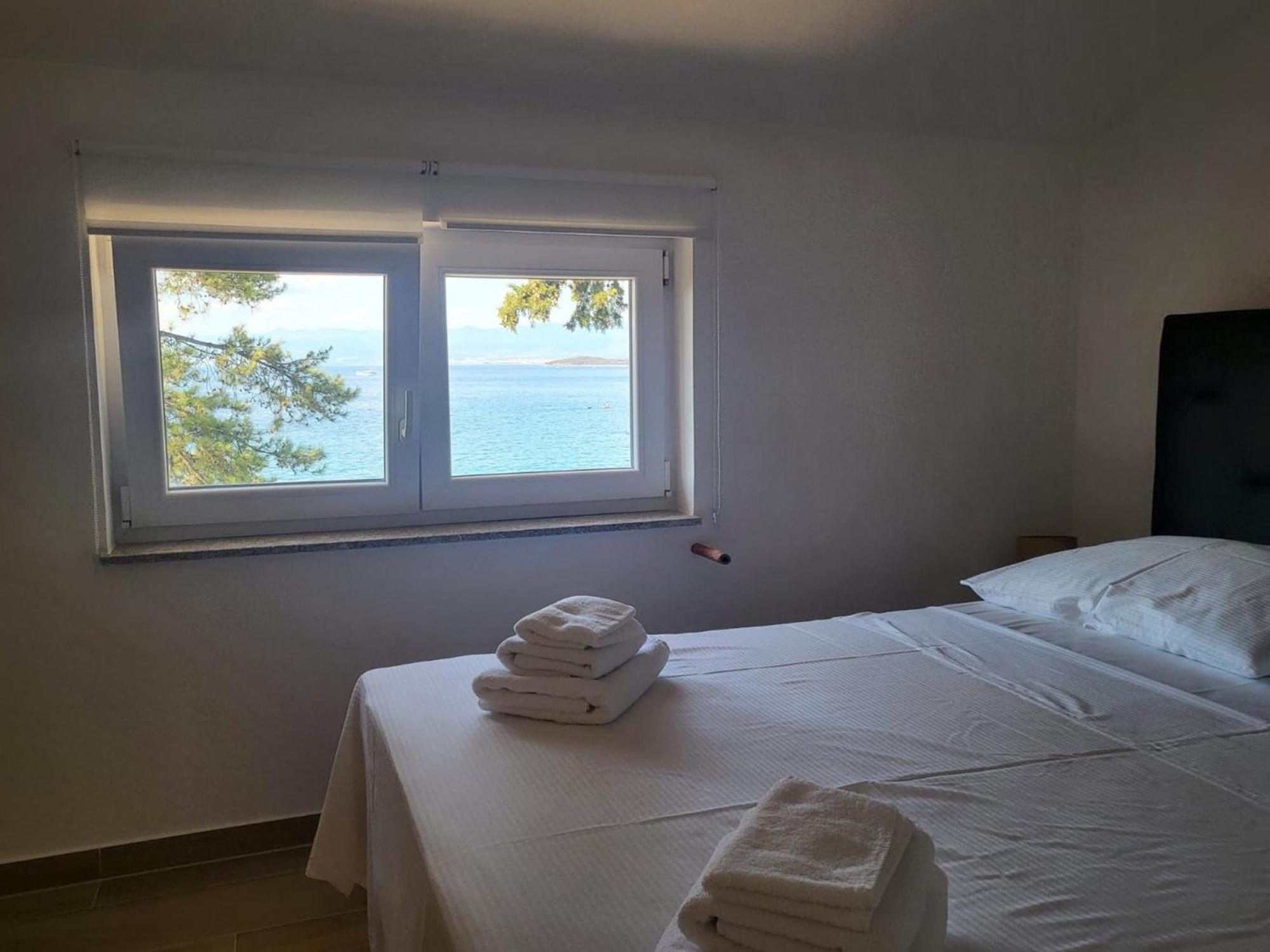 Apartment Prejac By The Beach Malinska Camera foto